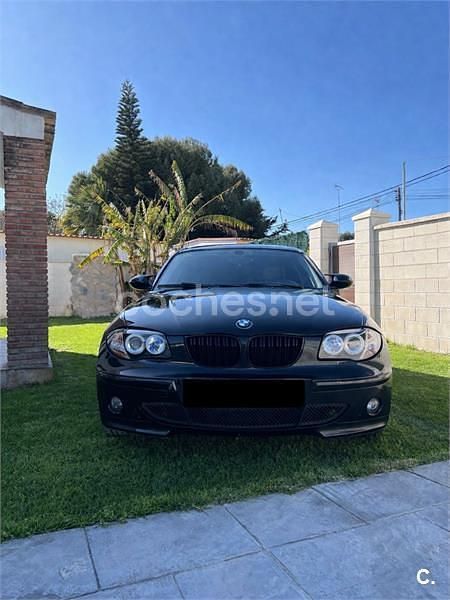 Usado BMW 118 122 CV (89 kW) 2005 Negro Utilitario