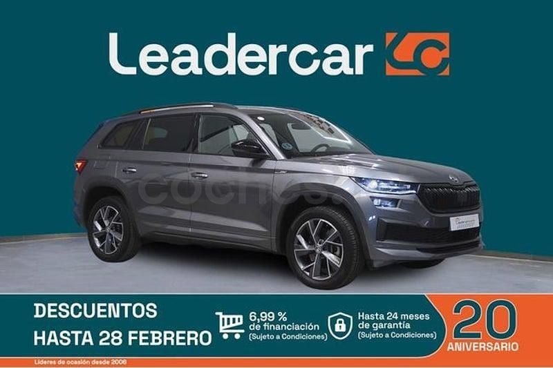 Usado Skoda Kodiaq SportLine 150 CV (110 kW) 2023 Gris / plata SUV