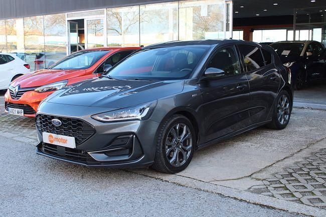 Usado Ford Focus ST-Line 156 CV (114 kW) 2023 Gris Berlina