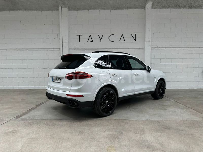 Usado Porsche Cayenne S E-Hybrid 416 CV (305 kW) 2016 Blanco SUV
