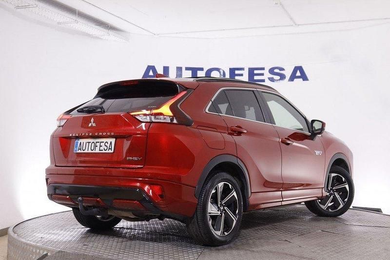 Usado Mitsubishi Eclipse Cross 188 CV (138 kW) 2021 Granate SUV