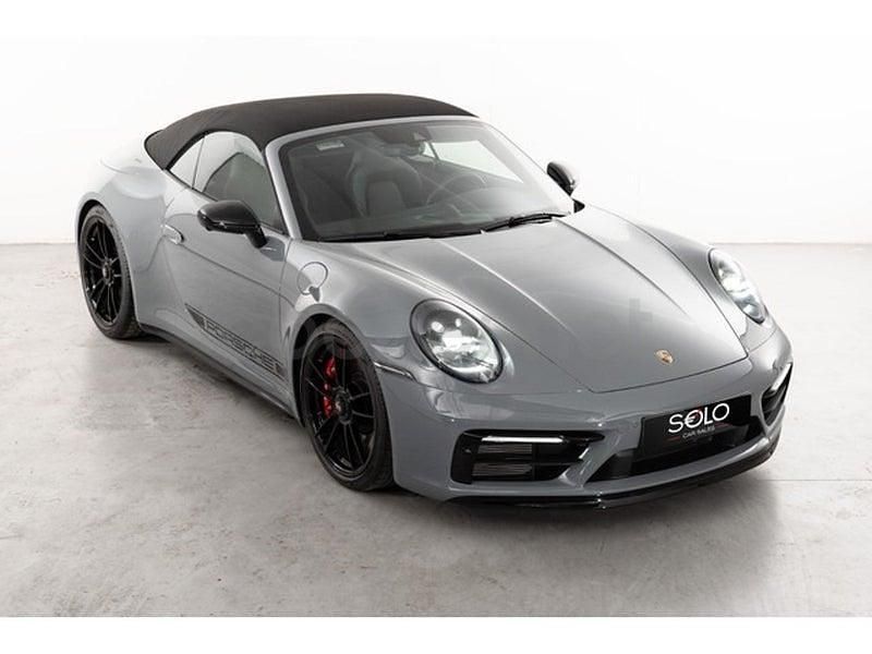 Usado Porsche 911 Carrera GTS 480 CV (353 kW) 2024 Gris / plata Descapotable
