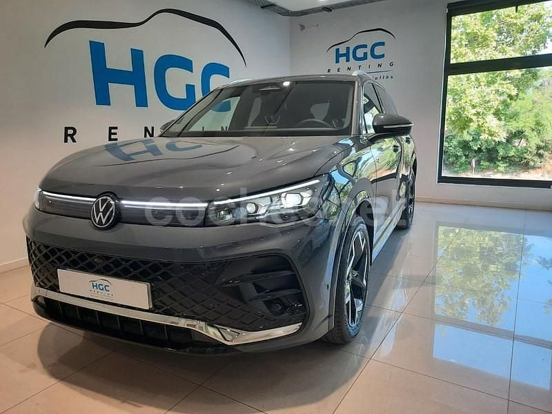 Gris / plata Nuevo 2025 VW Tiguan R-line SUV | 44.990 € (Precio justo) - Imagen 1/4