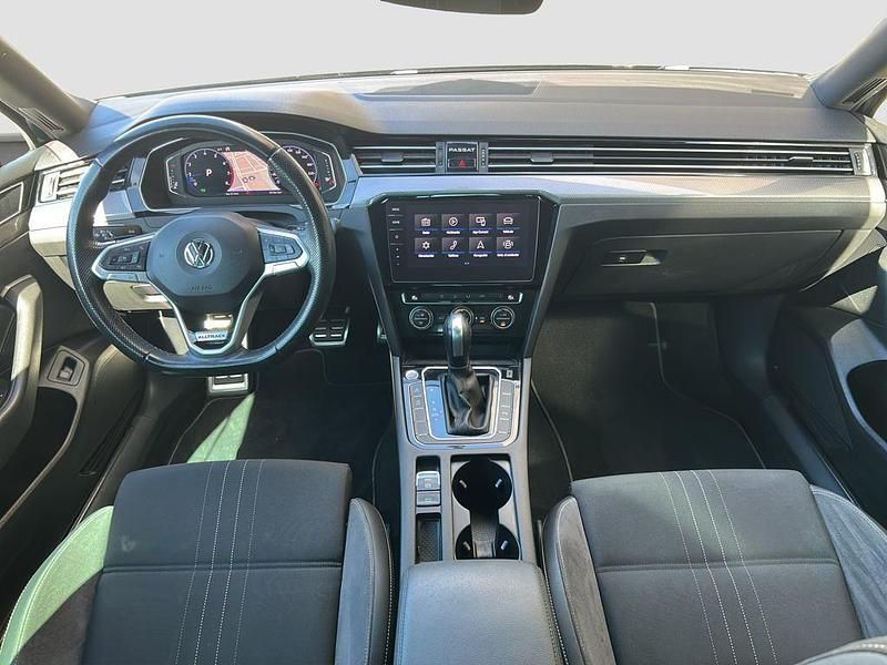 Usado VW Passat Alltrack 272 CV (200 kW) 2020 Azul Familiar