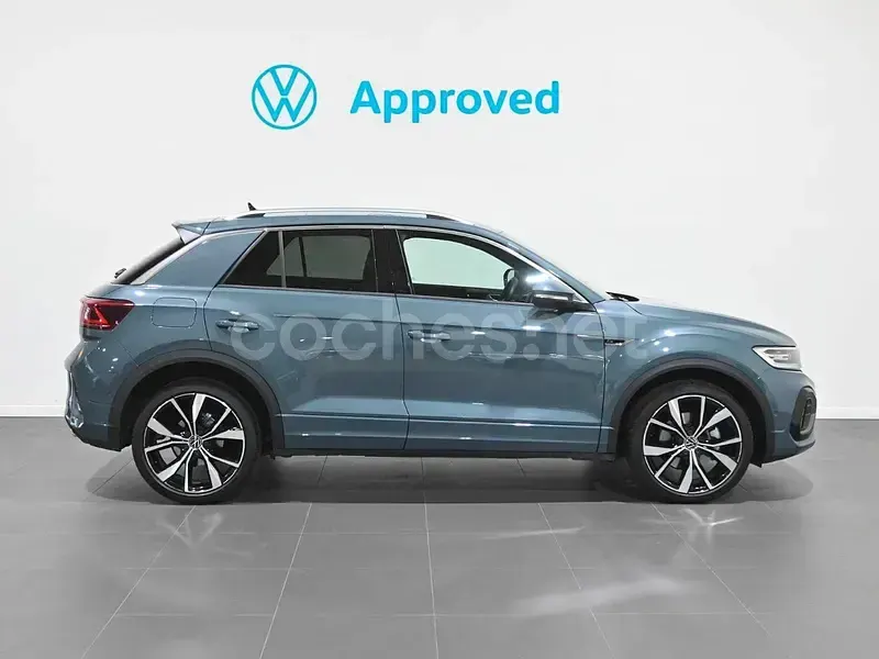 Usado VW T-Roc R-line 150 CV (110 kW) 2025 Azul SUV