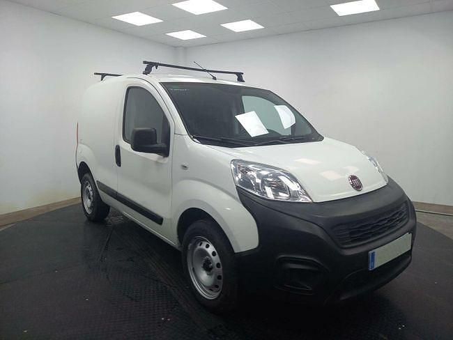 Usado Fiat Fiorino 75 CV (55 kW) 2019 Blanco Monovolumen