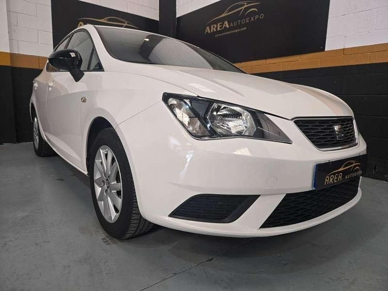 Usado Seat Ibiza Reference 75 CV (55 kW) 2018 Blanco Utilitario