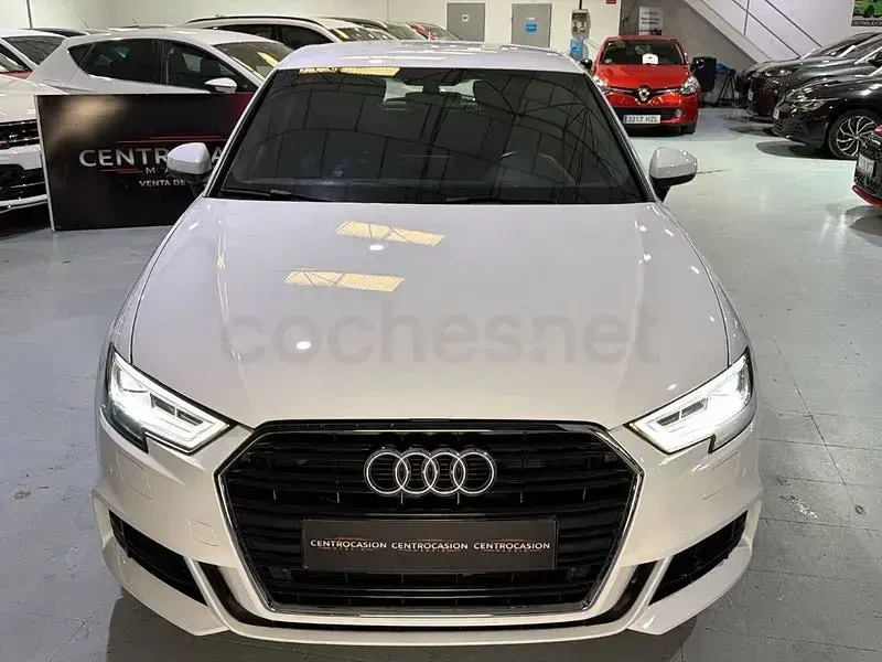 Usado Audi A3 S-Line 150 CV (110 kW) 2018 Blanco Berlina