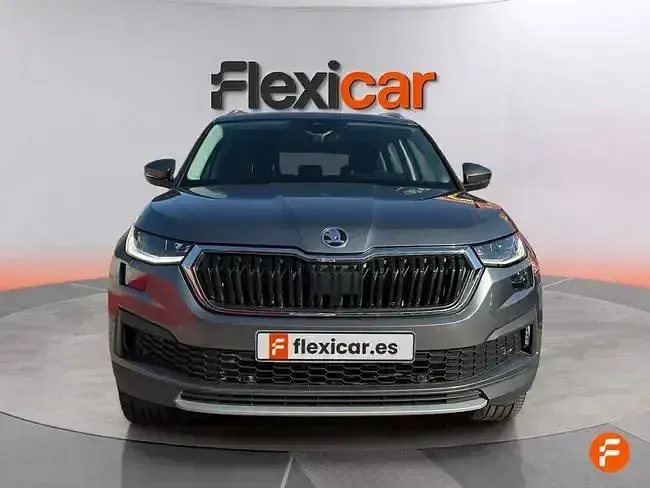 Usado Skoda Kodiaq Ambition 150 CV (110 kW) 2024 Gris SUV