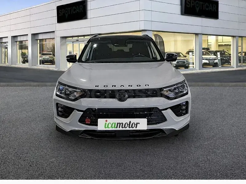 Usado KGM Korando 149 CV (109 kW) 2026 Gris / plata SUV