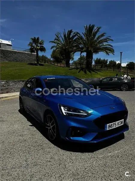 Usado Ford Focus ST-Line 125 CV (91 kW) 2018 Azul Berlina