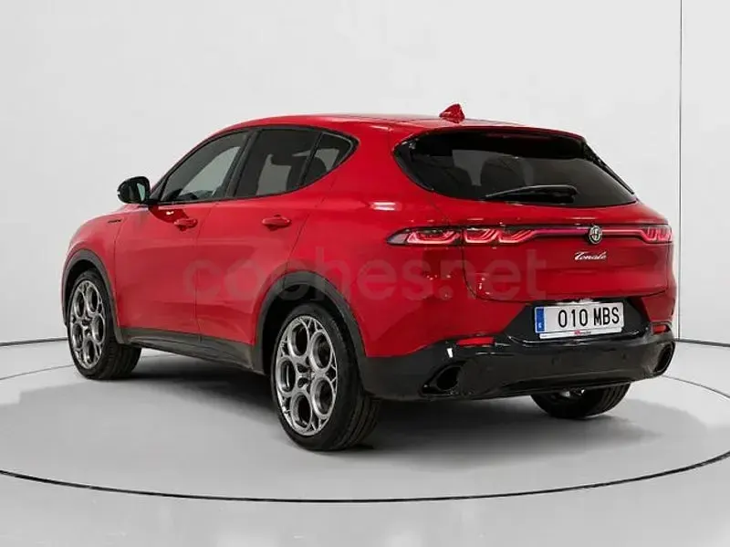 Usado Alfa Romeo Tonale Edizione Speciale 130 CV (95 kW) 2022 Rojo SUV