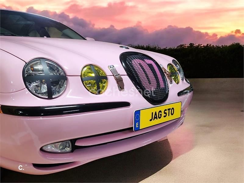 Usado Jaguar S-Type Executive 240 CV (176 kW) 1999 Rosa Berlina