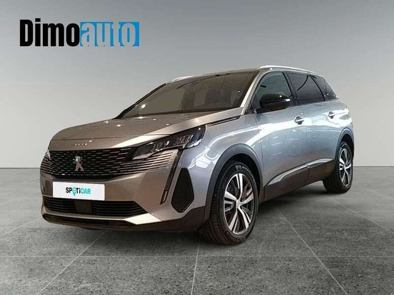 Gris Usado 2024 Peugeot 5008 Allure Monovolumen | 24.700 € (Precio justo) - Imagen 1/4