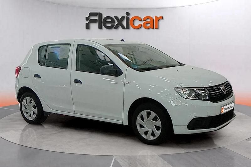 Blanco Usado 2020 Dacia Sandero Essentiel Berlina | 8690 € (Super precio) - Imagen 1/4