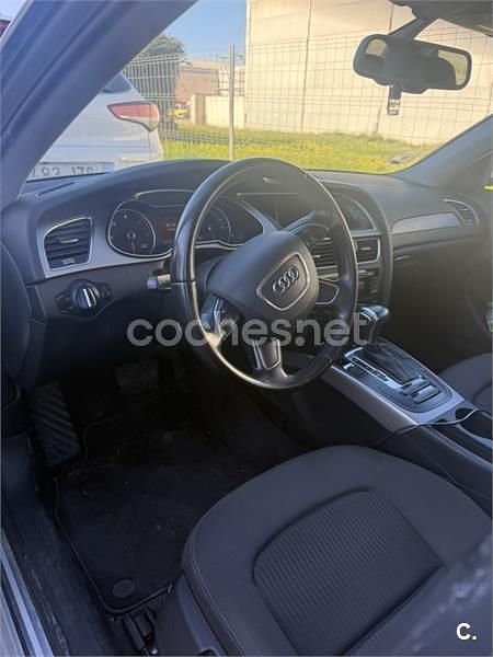Usado Audi A4 143 CV (105 kW) 2012 Gris / plata Berlina