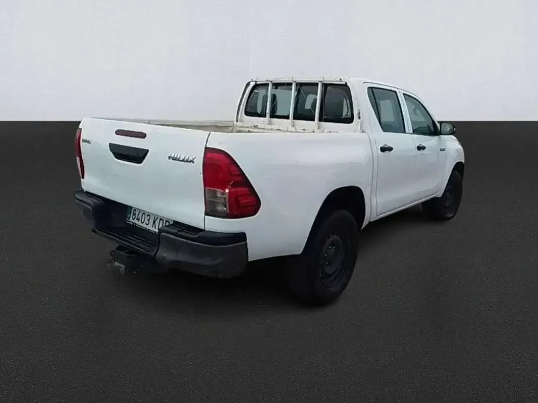 Usado Toyota HiLux Limited 150 CV (110 kW) 2018 Blanco Pickup/Camioneta
