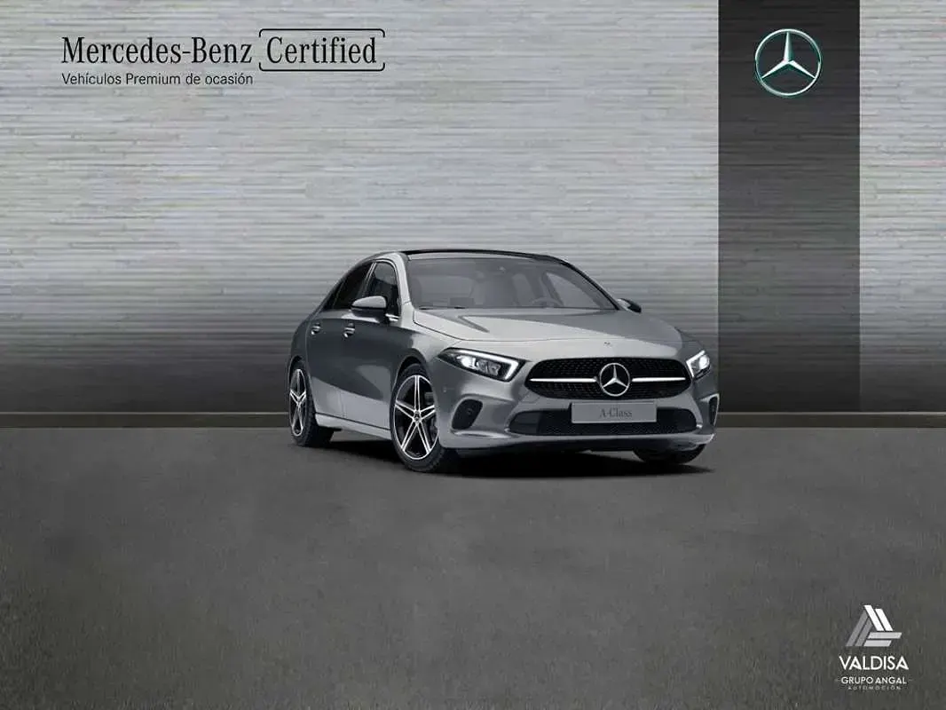 Usado Mercedes A180 116 CV (85 kW) 2020 Berlina