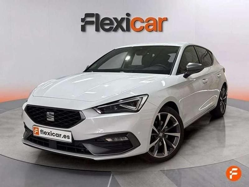 Usado Seat Leon ST FR 116 HP (85 kW) 2024 Branco Carrinha
