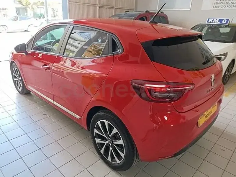 Usado Renault Clio V Intens 90 CV (66 kW) 2021 Naranja Berlina