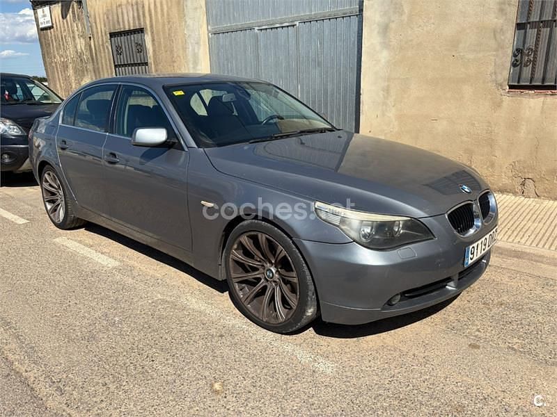 Gris / plata Usado 2005 BMW 530 Berlina | 3500 € (Super precio) - Imagen 1/4
