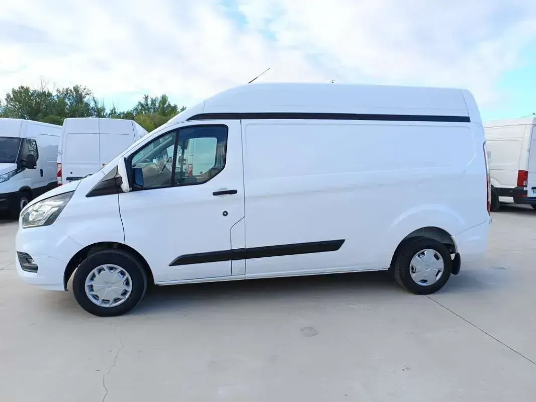 Usado Ford Transit Custom Trend 105 CV (77 kW) 2021 Blanco Van