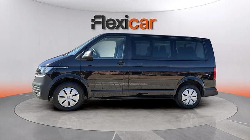 Usado VW Caravelle 150 CV (110 kW) 2023 Negro Monovolumen