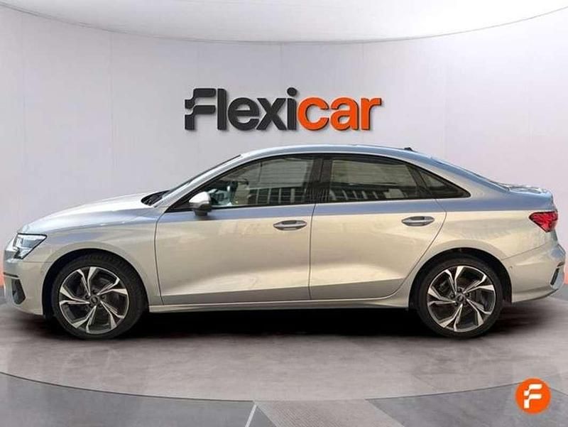 Usado Audi A3 Premium 110 CV (80 kW) 2023 Gris Berlina