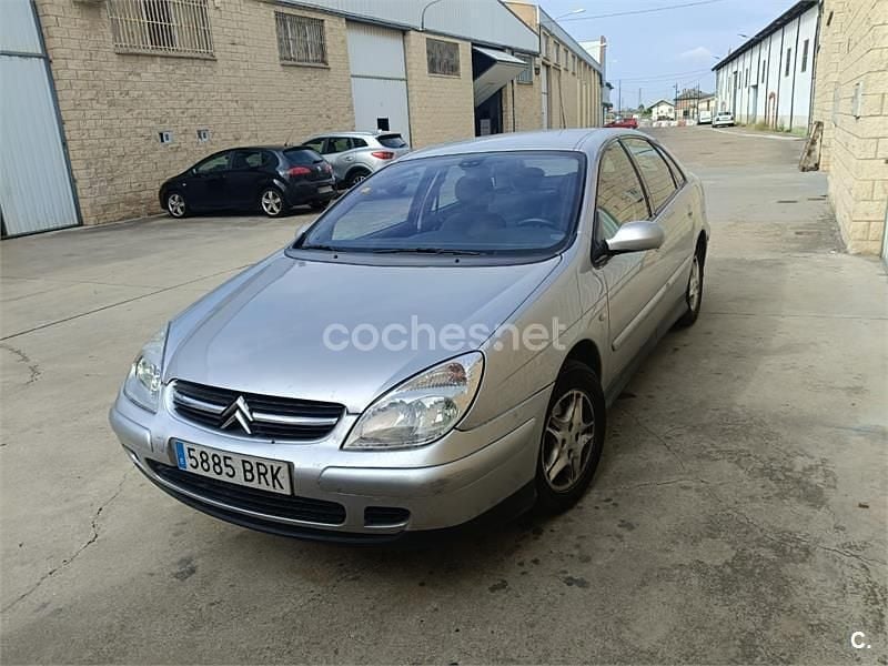 Usado Citroën C5 110 CV (80 kW) 2001 Gris / plata Berlina