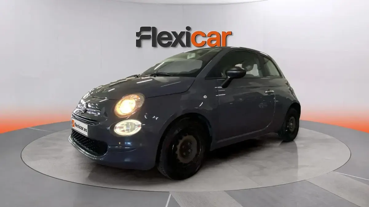 Usado Fiat 500 71 CV (52 kW) 2022 Gris Berlina
