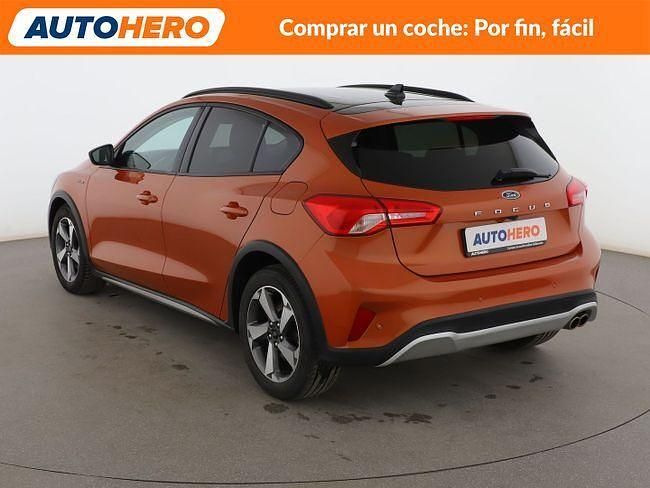 Usado Ford Focus Active 126 CV (92 kW) 2019 Naranja Berlina