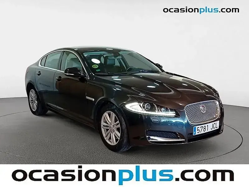Usado Jaguar XF Luxury 200 CV (147 kW) 2015 Gris Berlina