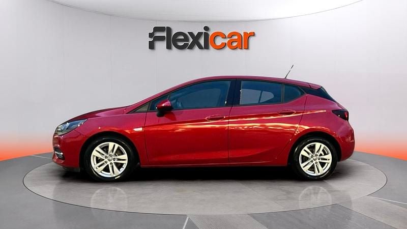 Usado Opel Astra GS Line 131 CV (96 kW) 2020 Rojo Utilitario