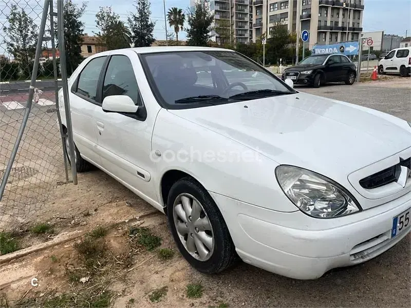 Brugt Citroën Xsara Exclusive 90 HK (66 kW) 2002 Hvid Sedan