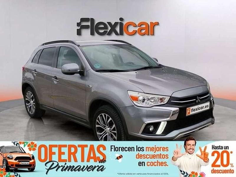 Usado Mitsubishi ASX Motion 117 CV (86 kW) 2018 Gris SUV