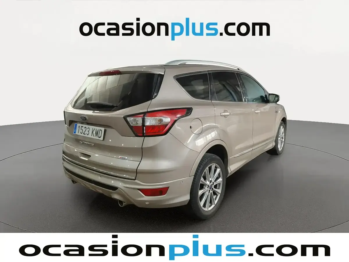 Usado Ford Kuga Vignale 180 CV (132 kW) 2018 Gris SUV
