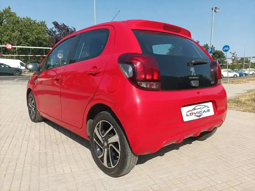 Usado Peugeot 108 Allure 82 CV (60 kW) 2018 Rojo Utilitario