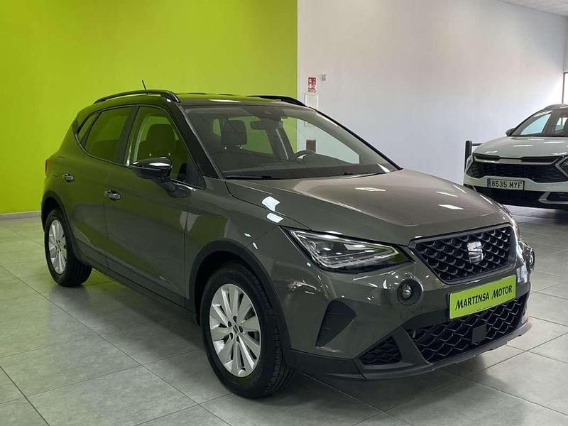 Usado Seat Arona Style 116 CV (85 kW) 2025 Verde SUV
