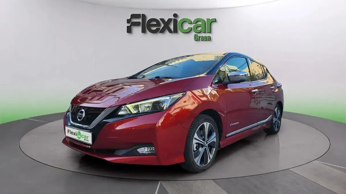 Usado Nissan Leaf N-Connecta 110 kW (150 CV) 2019 Rojo Utilitario