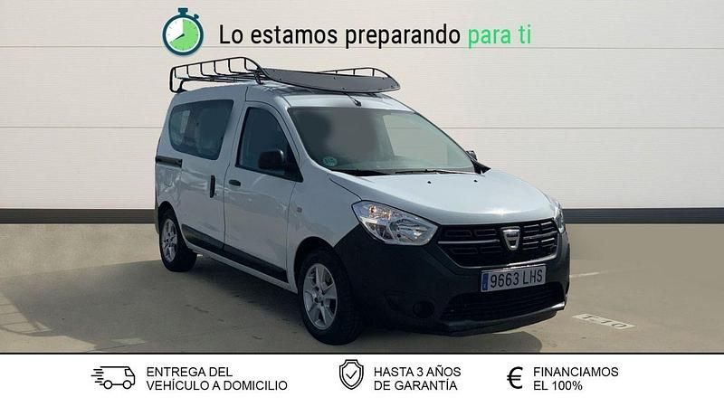 Usado Dacia Dokker Essentiel 95 CV (69 kW) 2020 Blanco Monovolumen