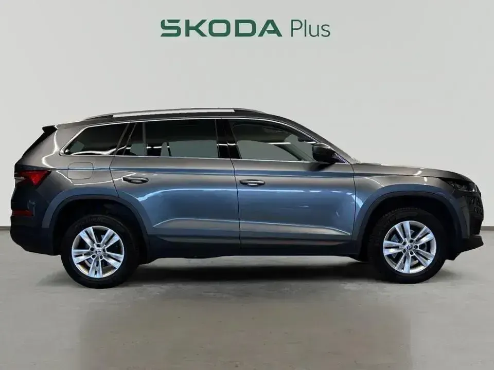 Usado Skoda Kodiaq Ambition 150 CV (110 kW) 2024 Gris SUV