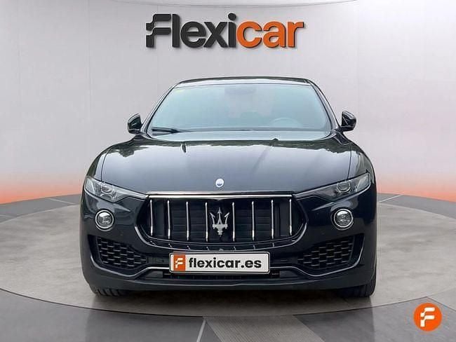 Usado Maserati Levante 350 CV (257 kW) 2018 Negro SUV