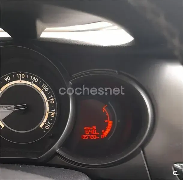 Usado Citroën C3 68 CV (50 kW) 2014 Gris / plata Berlina