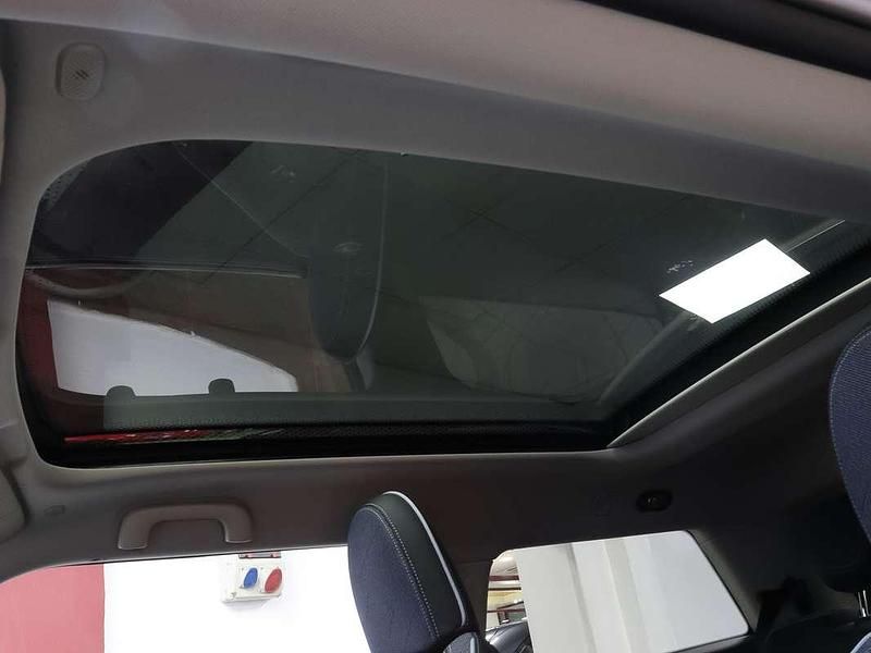 Usado Mini Cooper SE Essential 160 kW (218 CV) 2024 Gris Utilitario