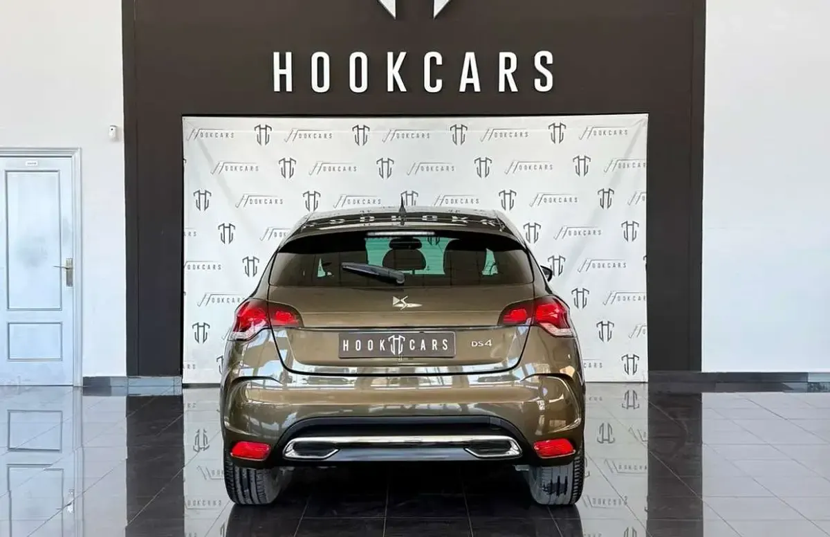 Usado DS Automobiles DS4 Style 131 CV (96 kW) 2015 Marrón Utilitario
