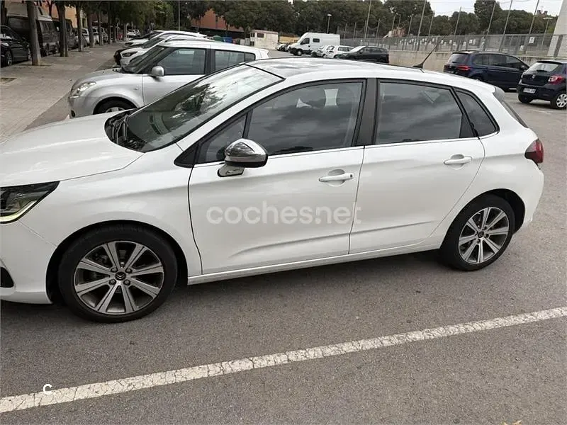 Usado Citroën C4 Feel 120 CV (88 kW) 2015 Blanco Berlina