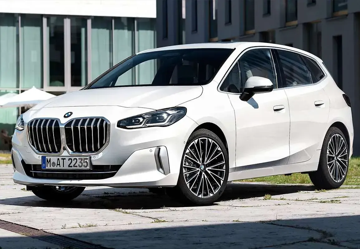 Usado BMW 218 Active Tourer Comfort Edition 136 CV (100 kW) 2024 Monovolumen