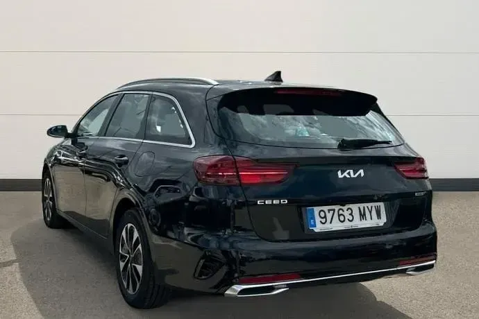 Usado Kia Ceed 141 CV (103 kW) 2025 Utilitario