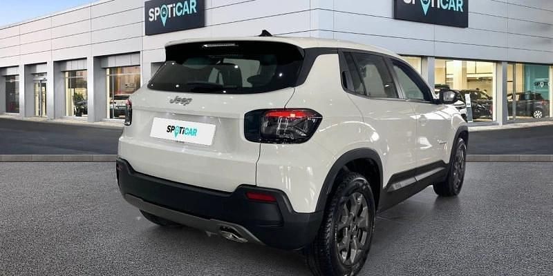 Usado Jeep Avenger Longitude 101 CV (74 kW) 2023 Blanco SUV