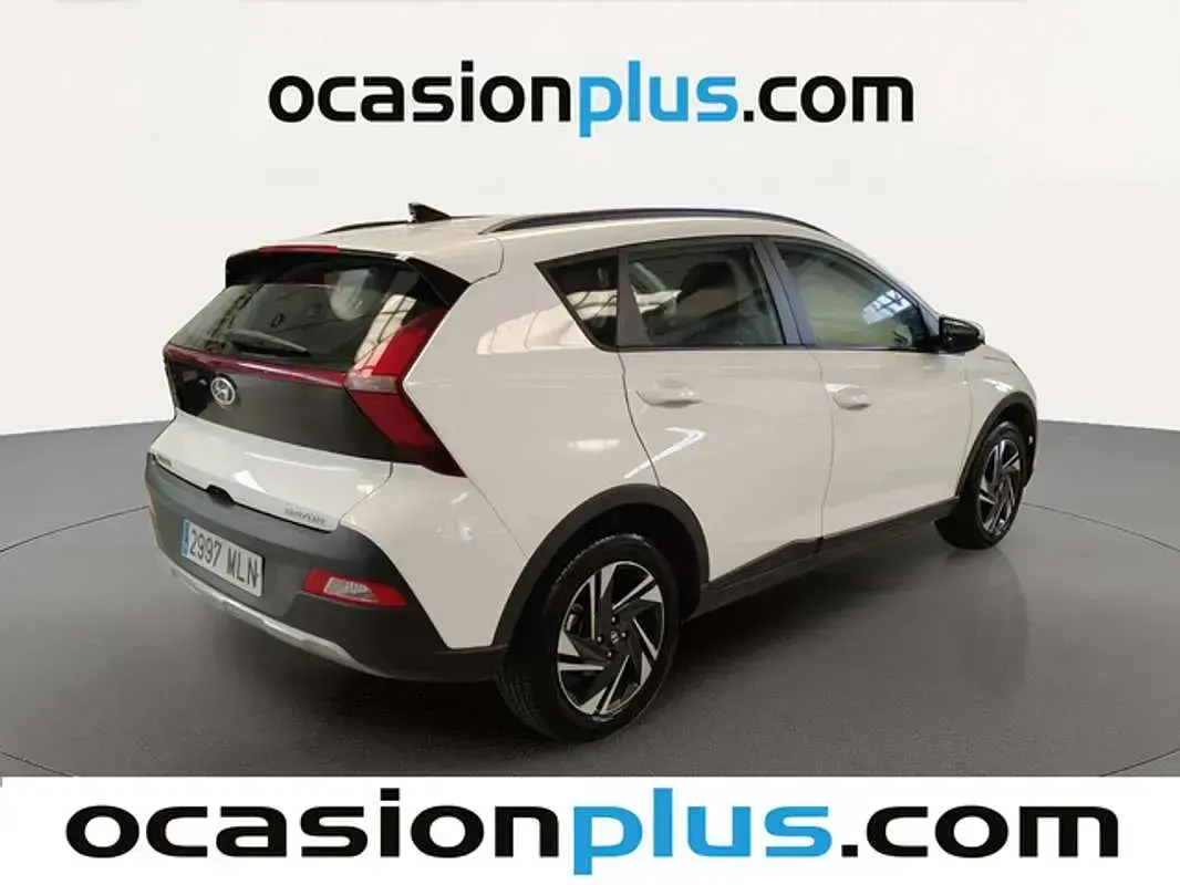 Usado Hyundai Bayon 84 CV (61 kW) 2023 Blanco SUV
